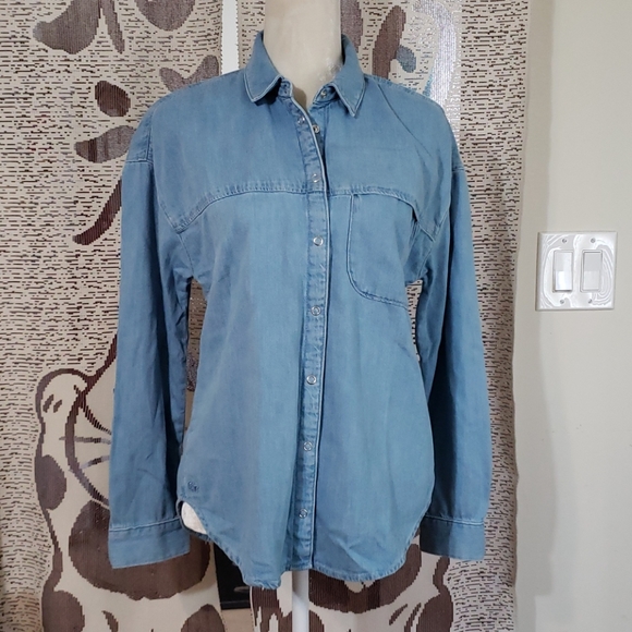 NWT* Lacoste Button Down Denim Shirt - Picture 1 of 10